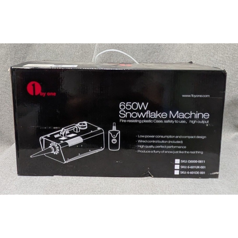 1byone Snowflake Machine 650W Unisex OS Black Good Wired Remote O0000-0811